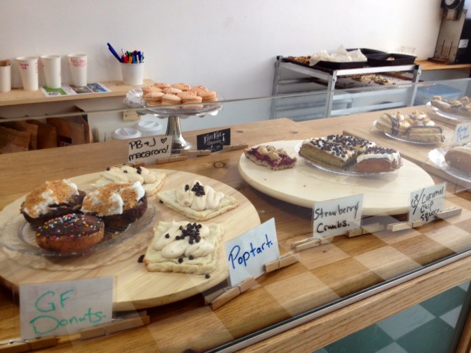 No scones today, unfortunately, but check out some of these kewl vegan sweets! 